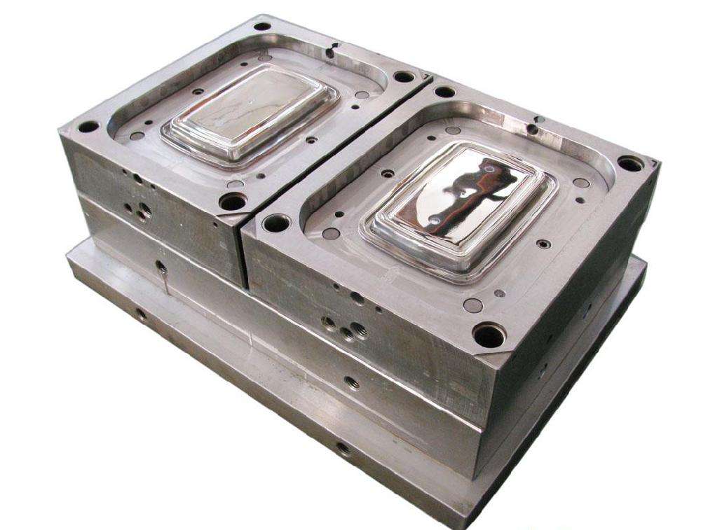 Part Ejection in Injection Moulding Mold